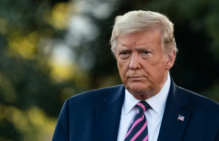 Miami-Dade aprueba renombrar avenida en Hialeah en honor a Donald Trump