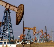 Texas: el petróleo cae 6.64 % por temor a guerra comercial