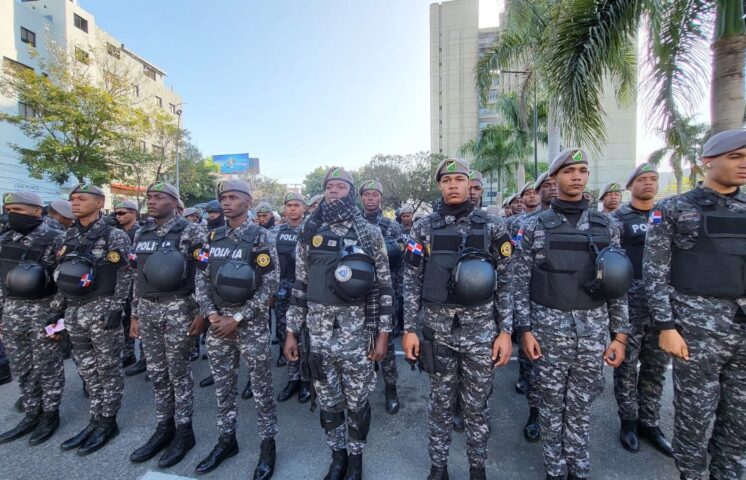 Apresa por separado a seis hombres por agresión física, sexual, robos y otros delitos.