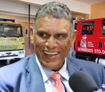 Chu Vásquez anunciaREFORMA para los BOMBEROS; Sueldo será de RD$ 15,000