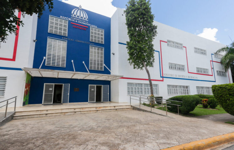 Miderec acuerda con AMIR Dominicana formar a médicos como máster en medicina del deporte