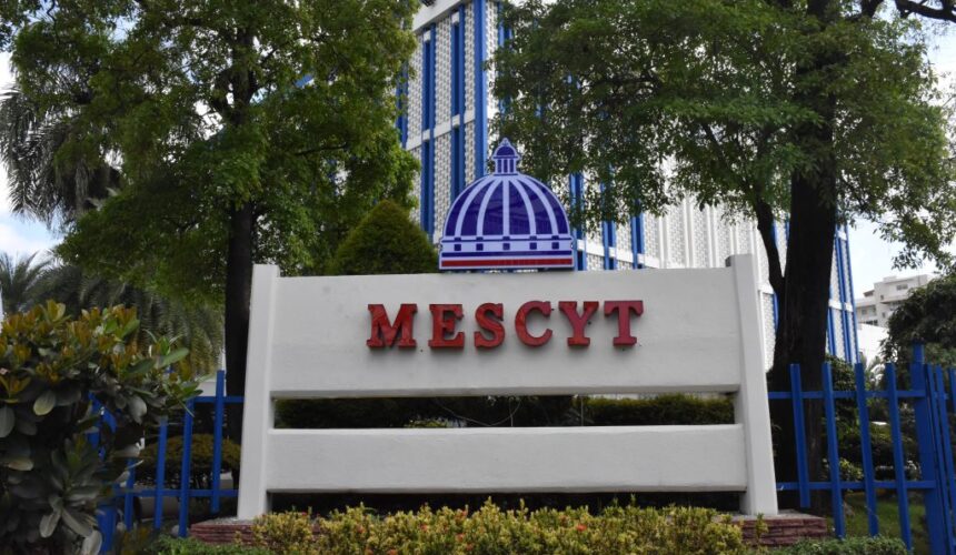 MESCyT informa suspensión de docencia en universidades