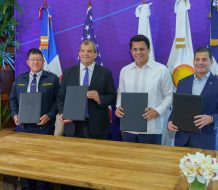 Turismo y Embajada Americana firman acuerdo para seguridad de turistas