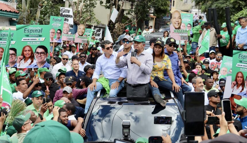 Leonel le responde a Abinader que este domingo el “tsunami será verde”