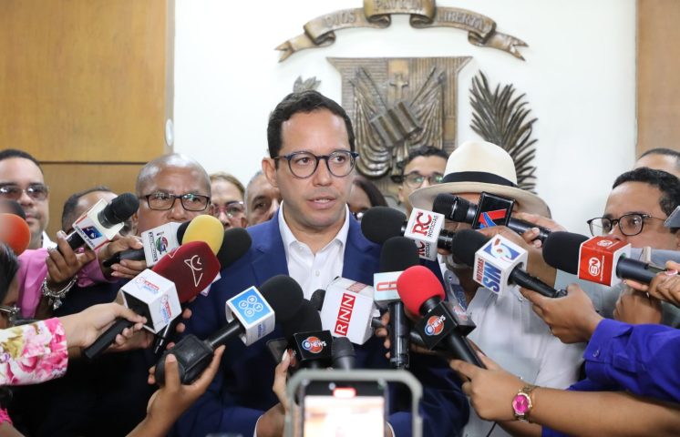 PRM y aliados: “la oposición solo está dando pataleo de ahogado de lo que le espera el domingo”