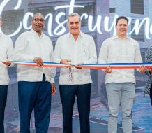 Abinader y Ministro Bonilla inauguran nuevo centro regional de la UASD en Baní
