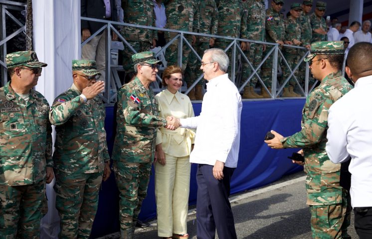 Presidente Abinader designa ascensos en el Ejército, la Armada y Fuerza Aérea dominicana