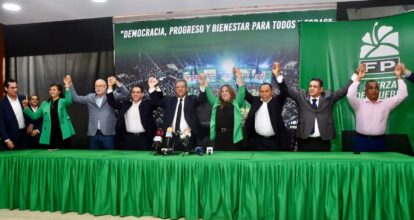 Leonel movilizó la Fuerza del Pueblo en todo el país llamando a votar en la casilla 3