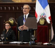 Presidente dice cerca de 5 millones de dominicanos tienen empleo