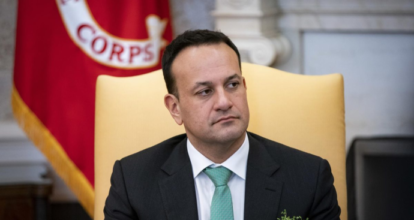 Dimite el primer ministro irlandés, el democristiano Leo Varadkar