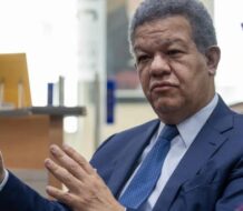Leonel Fernández acepta debate con el presidente Abinader