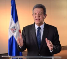 Someten recurso en TSE para que Leonel no participe en debate presidencial