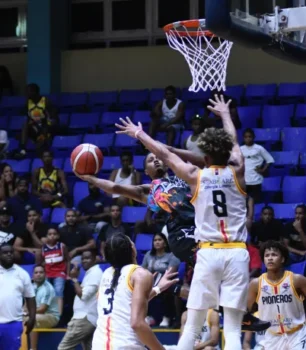 Club Villa Francisca extiende invicto en torneo basket de Segunda División de Abadina