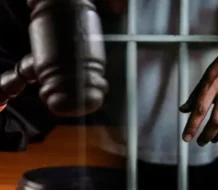 Tribunal condena a padrastro a 15 años por muerte de niño de 3 años