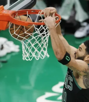 124-113. Tatum y Horford dan a los Celtics la novena victoria seguida