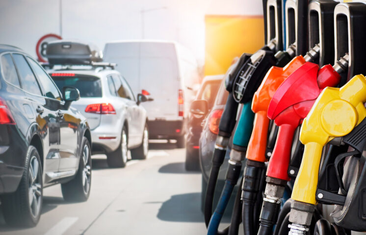 Principales combustibles mantendrán sus precios próxima semana
