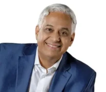 Candidato a diputado por SDE afirma urge reducir déficit del sector eléctrico