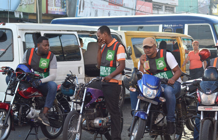 ”Preocupante” el tránsito de motocicletas en RD, según director Digesett