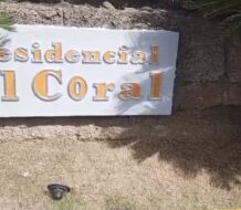 Apresan a hombre por intentar entrar a residencial con una escopeta en La Vega
