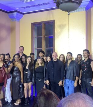 Musical “Rock of Ages” cuesta ponerlo en escena casi 10 millones de pesos