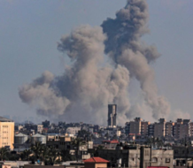 Sube a 42 los muertos por bombardeos de Israel en Siria, según una ONG