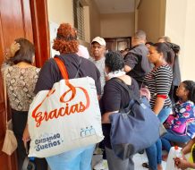 Aplazan audiencia a hombre acusado de propinar 7 estocadas a su expareja en Barahona