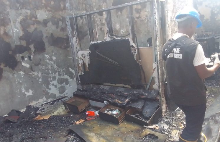 Dos apartamento incendiados en residencial  Ciudad Real II
