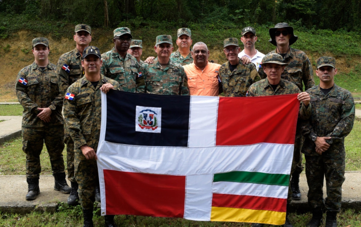 Ejército recupera supremacía en torneo de tiros con pistola militar