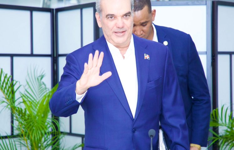 Abinader anuncia creación de Comité de Seguimiento al Plan de Gestión La Victoria-Las Parras