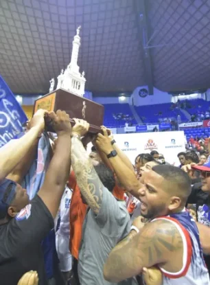 Llegó la décima corona para Pueblo Nuevo en el Baloncesto Superior de Santiago