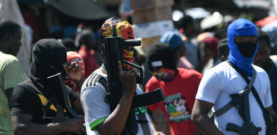 Vándalos armados siembran caos al atropellar campesinos en Monte Plata y Bayaguana