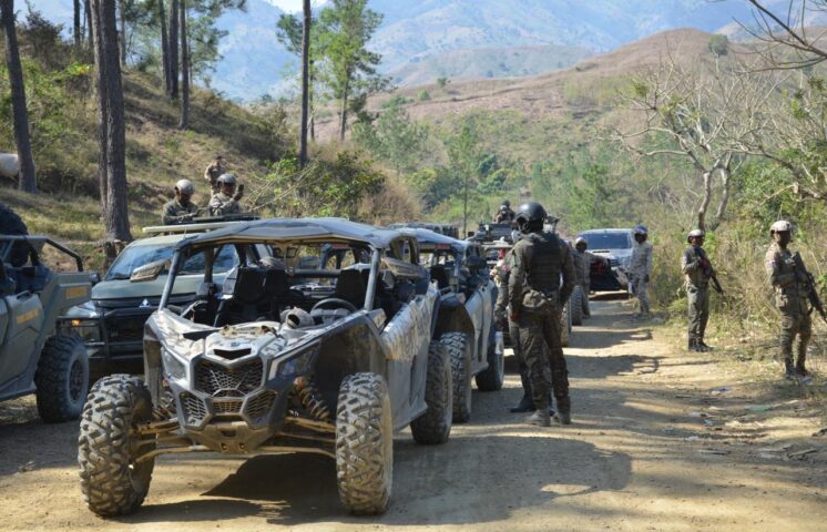 Ministro de Defensa asegura frontera RD-Haití está resguardada y en orden, tras finalizar recorrido