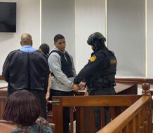 Abogados afirman arma exhibida por El Dotolcito en video no se vincula con caso Joshua