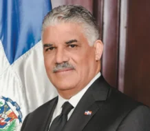 Miguel Vargas aboga por una visión integral para abordar la crisis haitiana