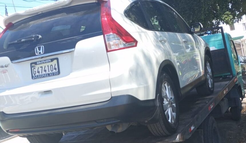 Localizan y detienen conductor de la jeepeta que circulaba en vía contraria en la autopista Duarte
