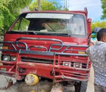 Mujer muere tras ser impactada por camión que perdió los frenos en Bahoruco 