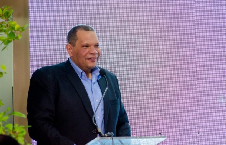 Carlos Guzmán expresa cumplió deber como servidor público por desarrollo de SDN