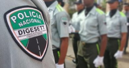Dictan medida de coerción a conductor y pasajero que agredió a agentes de tránsito en La Romana