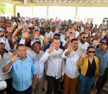 Diputado Lupe Núñez y su equipo político se juramentan en el PRM