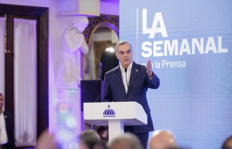 Abinader presenta anteproyecto de Ley de Libertad de Expresión, Medios Audiovisuales y Plataformas Digitales