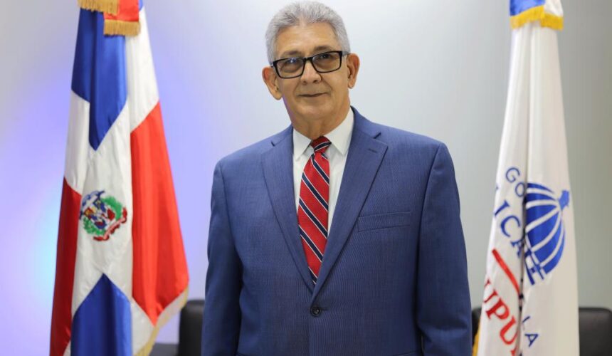 TSA ordena director  inmediata reposición periodista Bernardo Nùñez