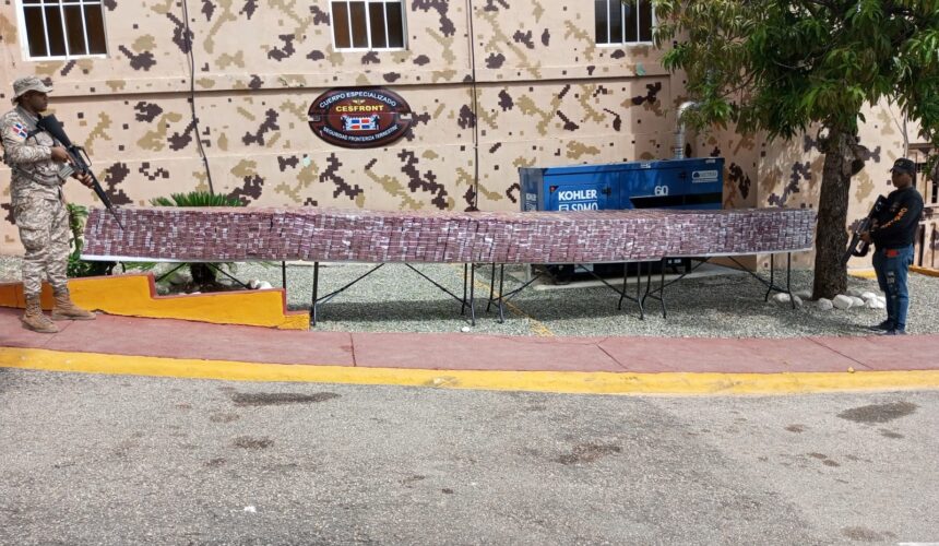 CESFronT incauta 350,000 unidades de cigarrillos en casa abandonada en Elías Piña