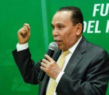 Radhamés Jiménez califica de alarmante intención del PRM de desmantelar sistema de partidos a través de la “dinerocracia”