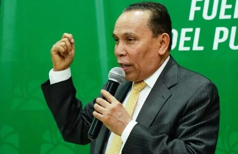 Radhamés Jiménez califica de alarmante intención del PRM de desmantelar sistema de partidos a través de la “dinerocracia”