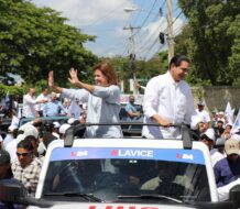 Vicepresidenta encabeza caravana en Tamboril y Licey al Medio en apoyo a candidatos PRM