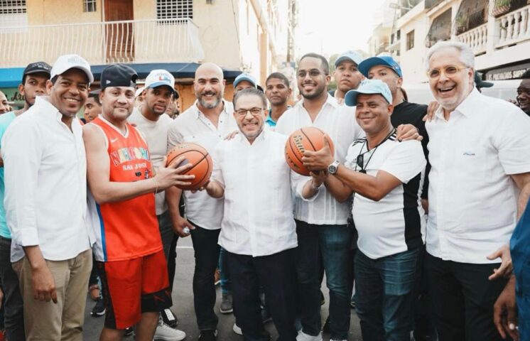 Realizan encuentro deportivo en apoyo a Guillermo Moreno