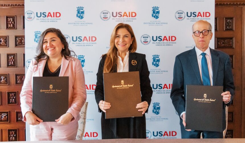USAID y el Ayuntamiento DN firman memorando para la eficiencia energética municipal