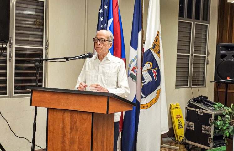 Max Puig hace llamado en Puerto Rico a unir fuerzas frente al cambio climático