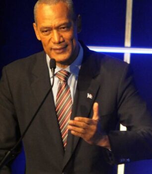 Payano lamenta fallecimiento del Dr. Franklin Almeyda; recuerda el trabajo hizo con jóvenes en Barrio Seguro