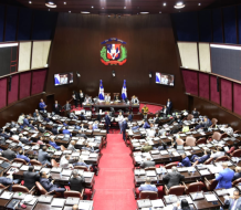 Legisladores respaldan decisiones de Abinader frente al tema haitiano